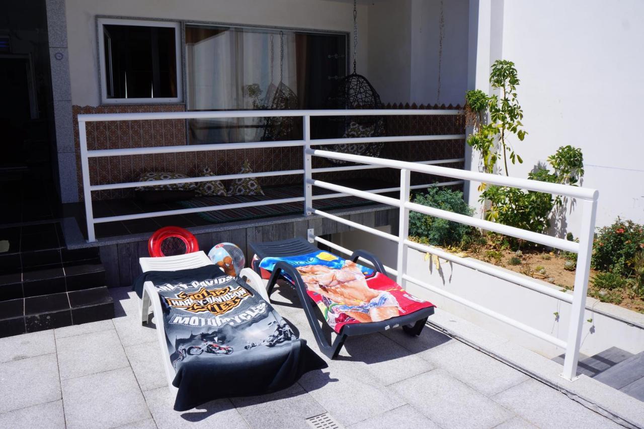 Casinha Das Bonecas - Casa Com Piscina Privada Aveiro Dış mekan fotoğraf